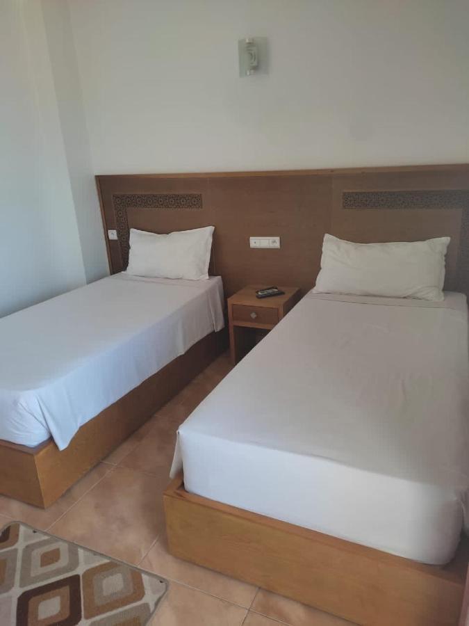 Hotel Nelson 米迪克 外观 照片